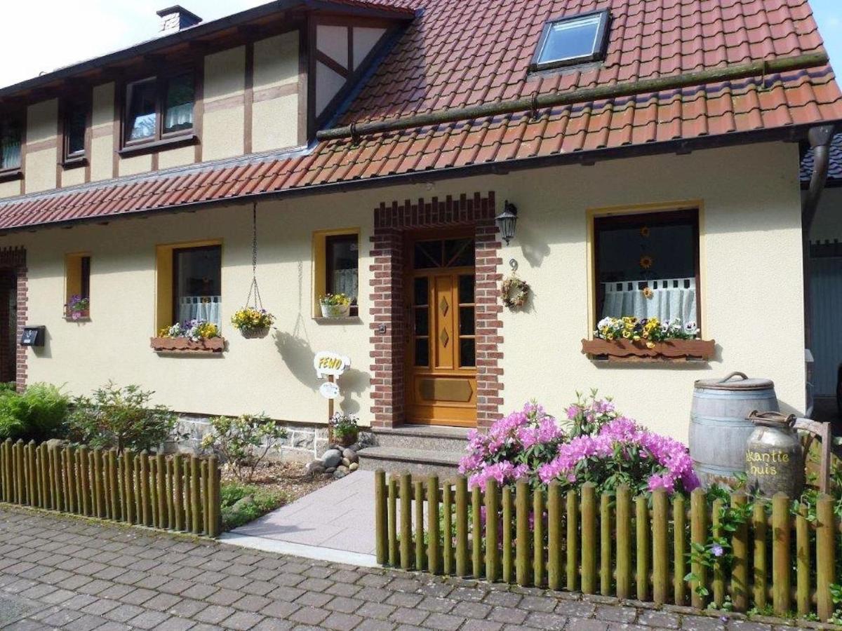 Quiet Holiday Home With Terrace Korbach Exterior foto